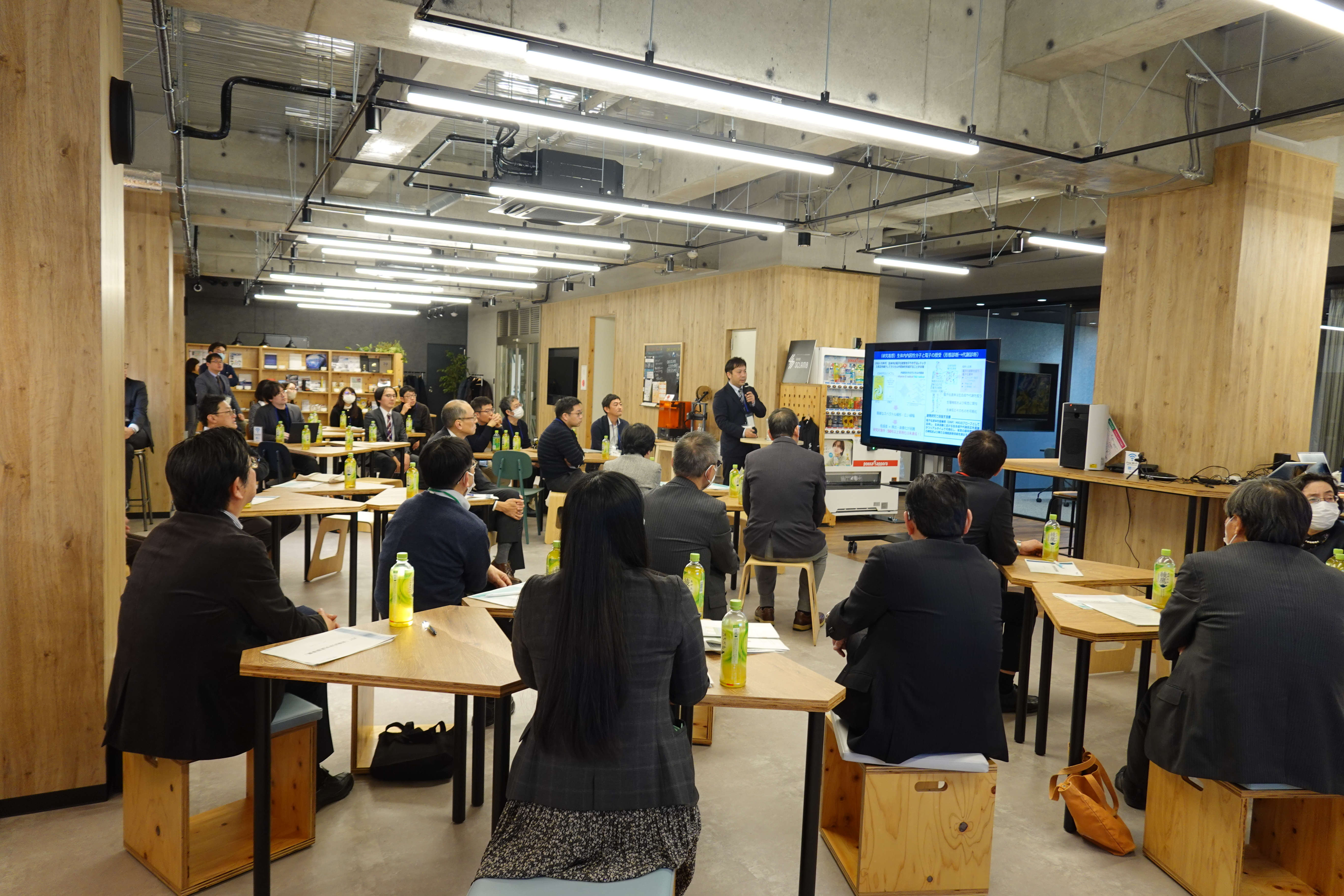 創発採択者による発表